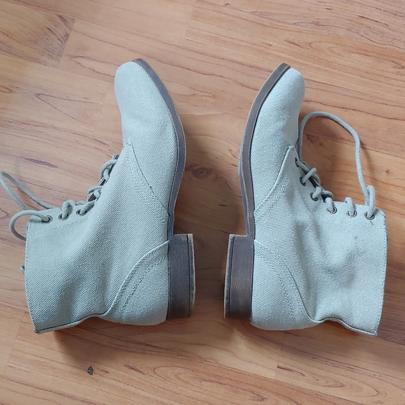 Lace Up Boots - Picture 3 of 7